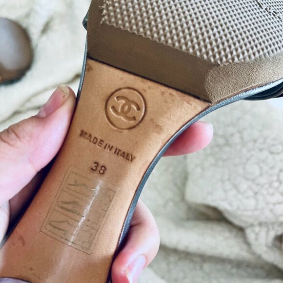 CHANEL Silver Leather Clear Strap Stud CC Plate Sandals - Picture 9 of 11